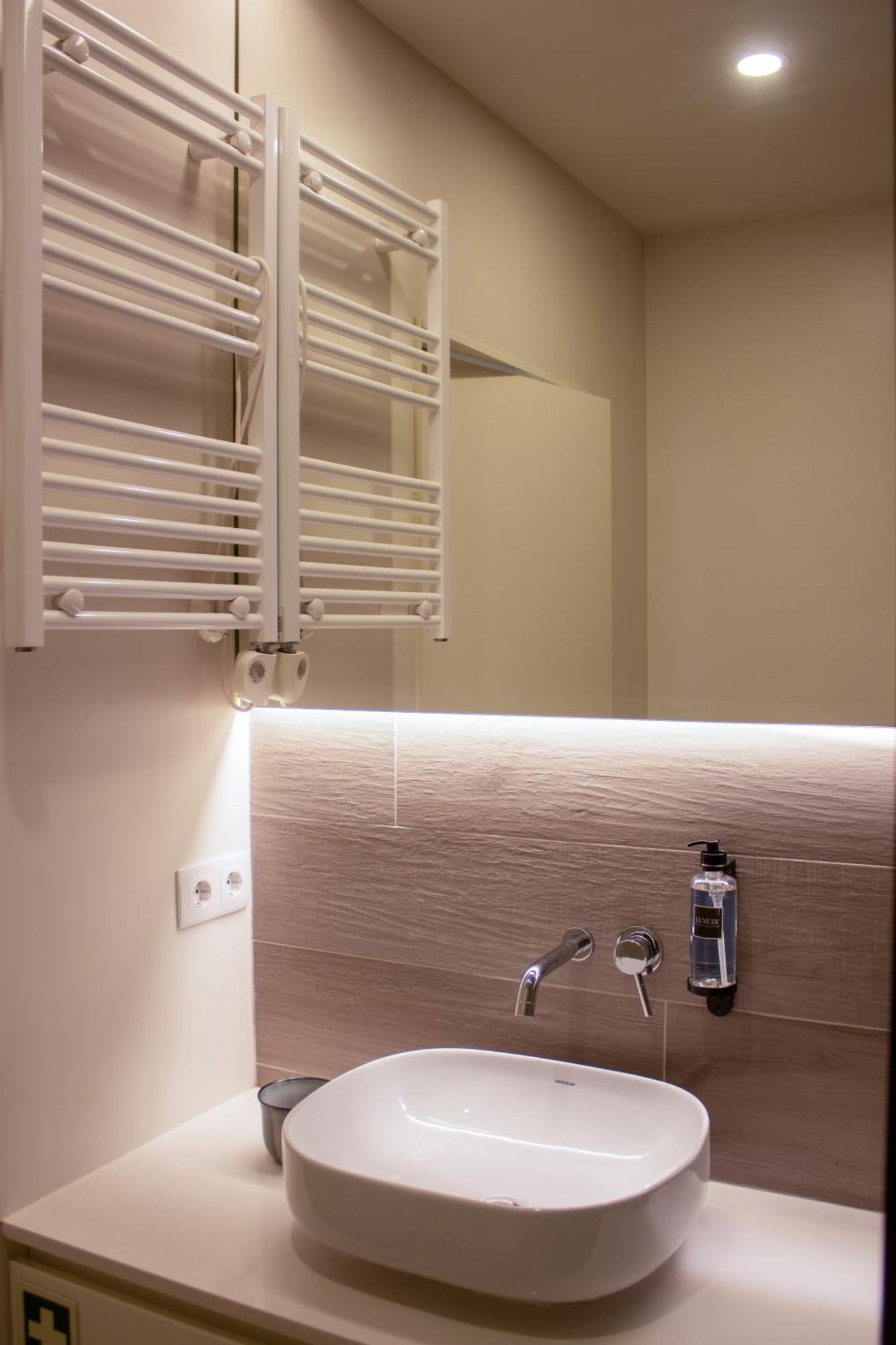 Orm - Sao Lazaro Apartment ปอร์โต ภายนอก รูปภาพ